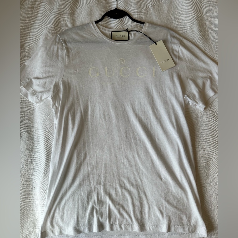 NWT Gucci unisex tshirt